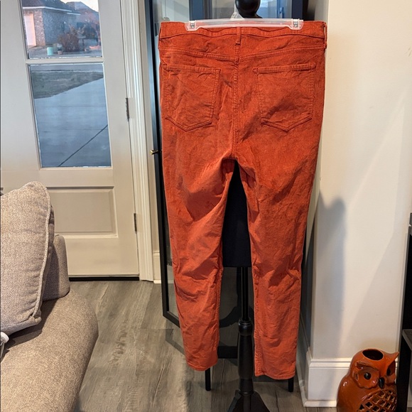 Women’s Old Navy High Rise Rockstar Super Skinny Corduroy Pants - Picture 2 of 2